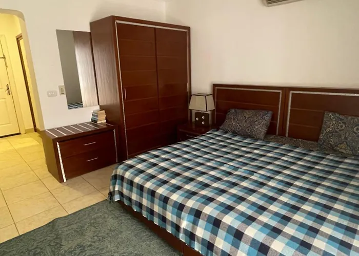 Comfortable In The Delta Charm el-Cheikh